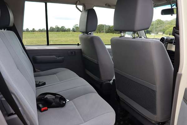 2022 Toyota Landcruiser GXL VDJ76R