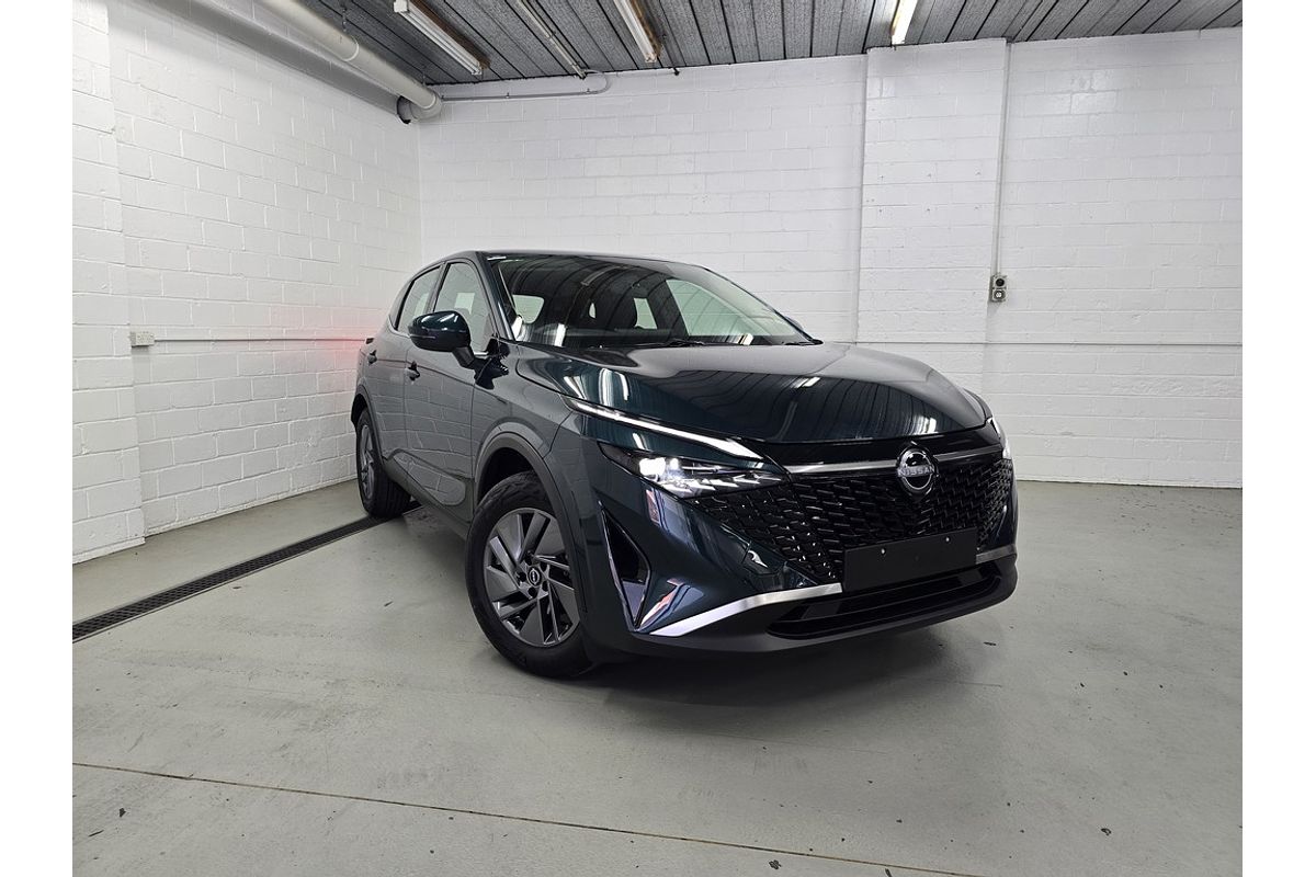 Nissan QASHQAI CVT ST