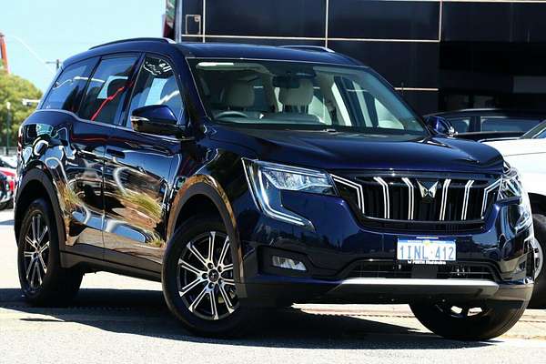 2024 Mahindra XUV700 AX7L