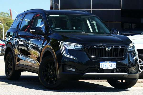 2024 Mahindra XUV700 AX7L Black Edition