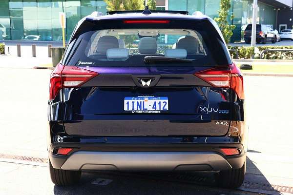 2024 Mahindra XUV700 AX7L