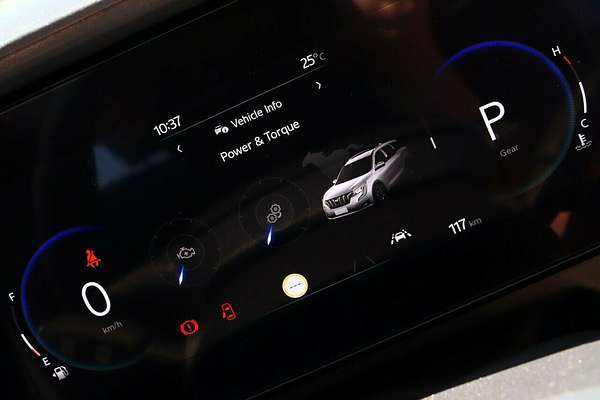 2024 Mahindra XUV700 AX7L Black Edition