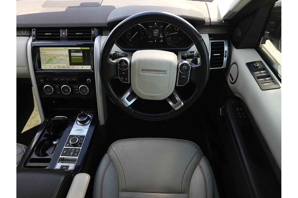 2017 Land Rover Discovery SD4 HSE Luxury Series 5