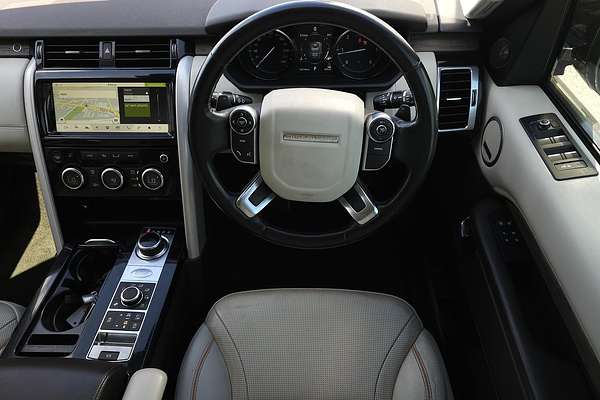 2017 Land Rover Discovery SD4 HSE Luxury Series 5