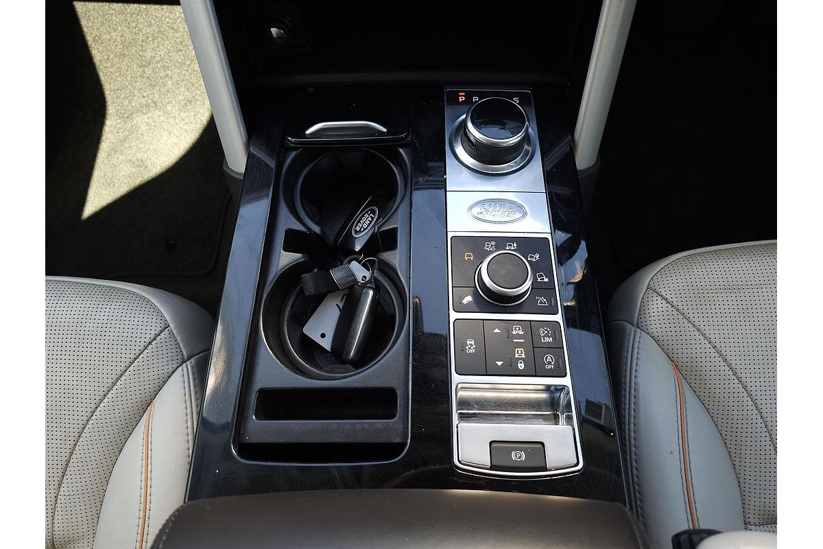 2017 Land Rover Discovery SD4 HSE Luxury Series 5