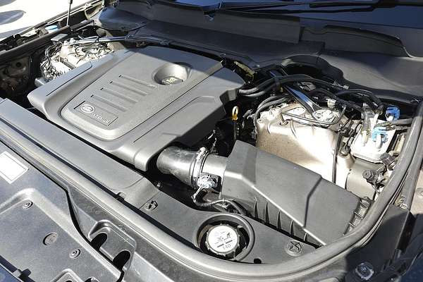 2017 Land Rover Discovery SD4 HSE Luxury Series 5