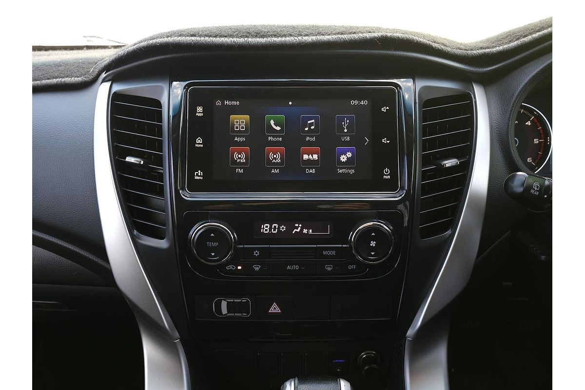 2016 Mitsubishi Pajero Sport GLX QE