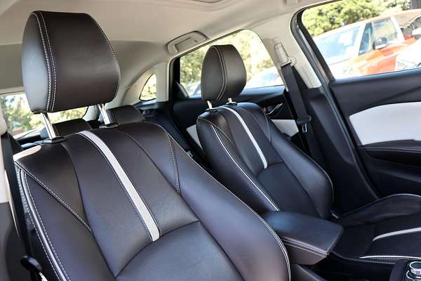 2019 Mazda CX-3 Akari LE DK