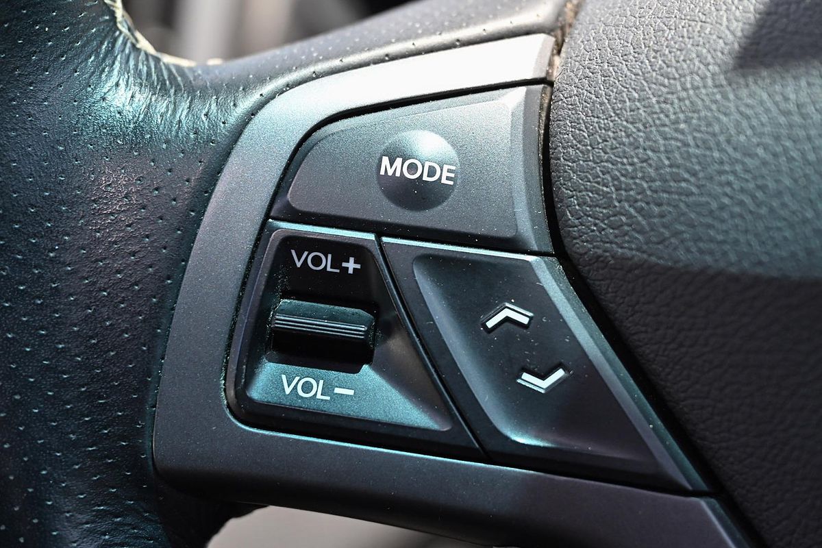 2016 Hyundai Veloster SR Turbo + FS4 Series II