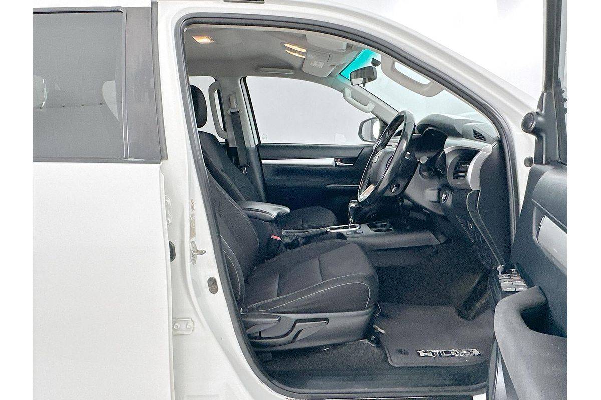 2018 Toyota Hilux SR5 GUN126R 4X4