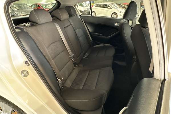 2015 Kia Cerato S YD