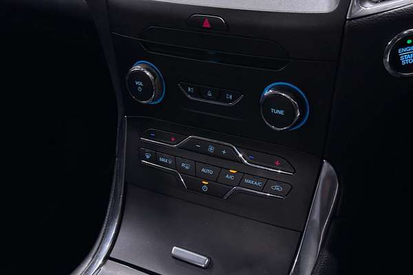 2019 Ford Endura Titanium CA