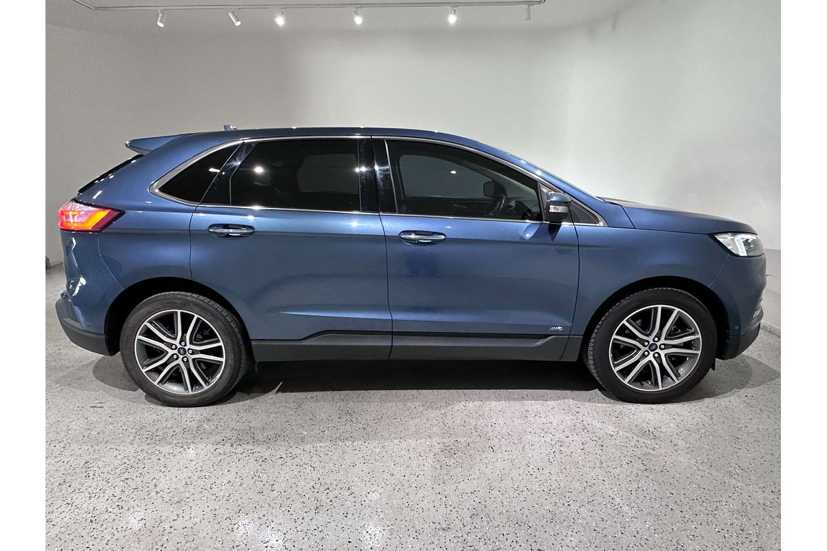 2019 Ford Endura Titanium CA