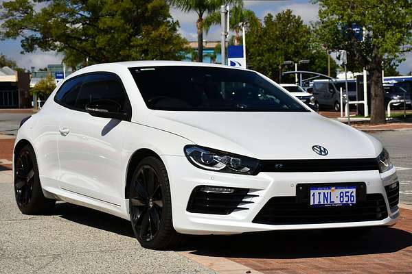 2016 Volkswagen Scirocco R Wolfsburg Edition 1S