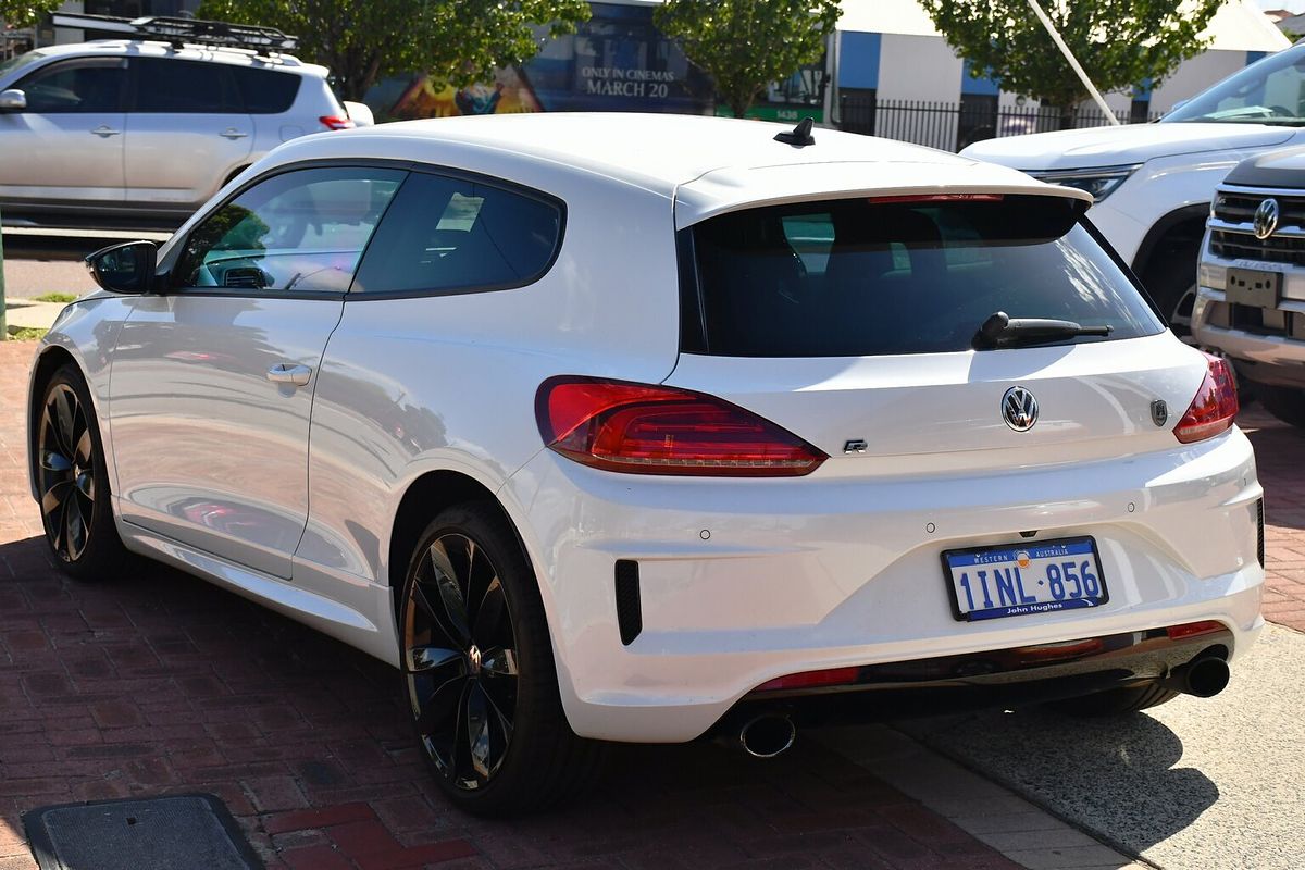 2016 Volkswagen Scirocco R Wolfsburg Edition 1S