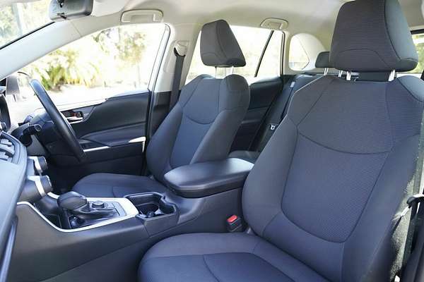 2021 Toyota RAV4 GX AXAH54R