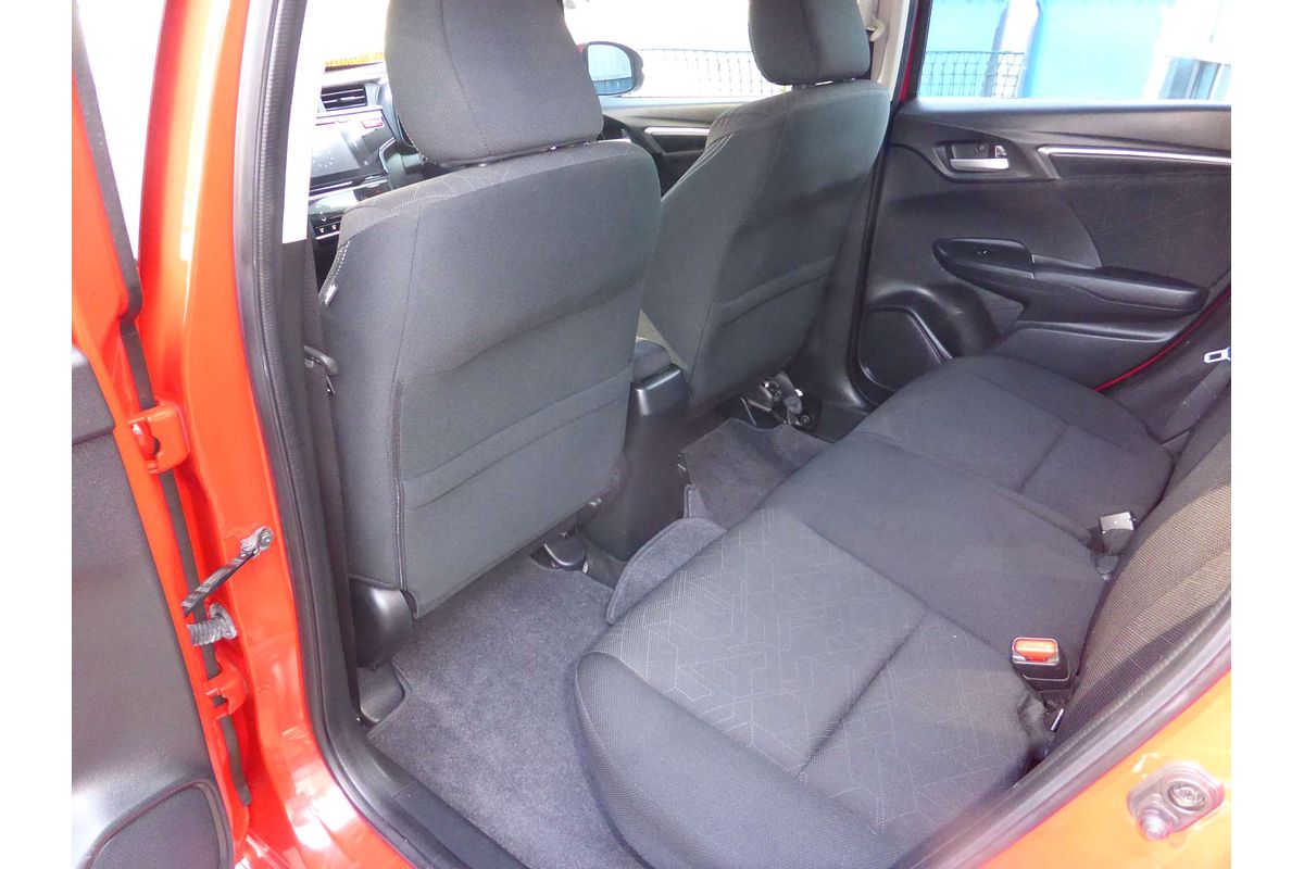 2015 Honda Jazz VTi-S GF
