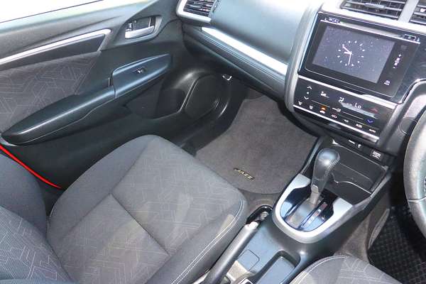 2015 Honda Jazz VTi-S GF
