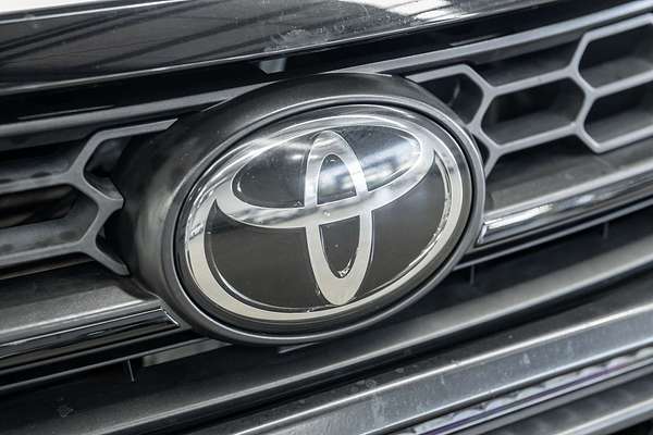 2019 Toyota Hilux Rugged X GUN126R 4X4
