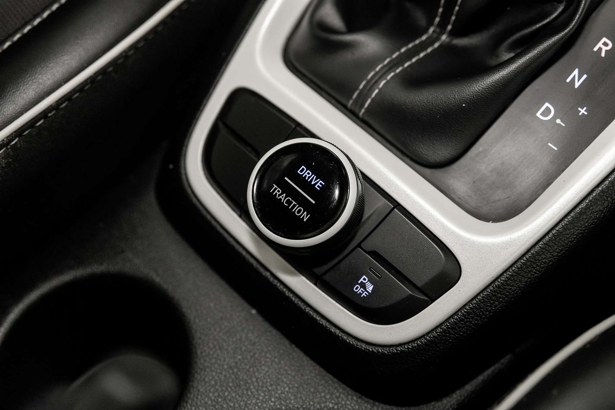 2023 Hyundai Venue Active QX.V5