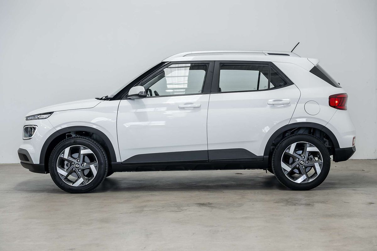 2023 Hyundai Venue Active QX.V5