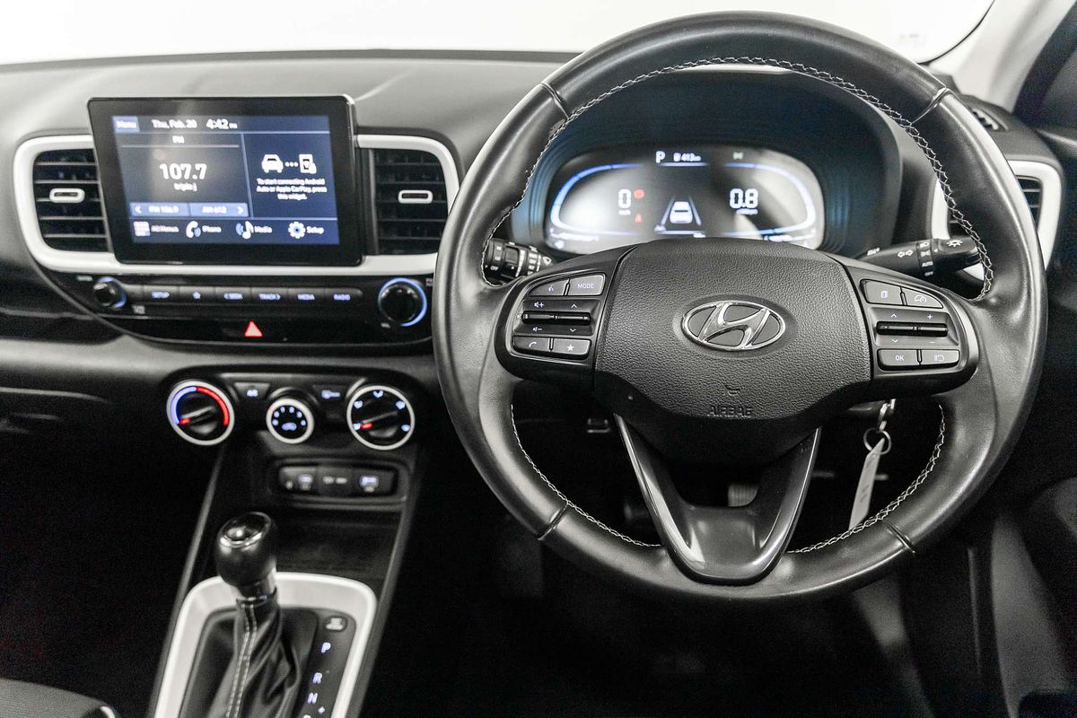 2023 Hyundai Venue Active QX.V5