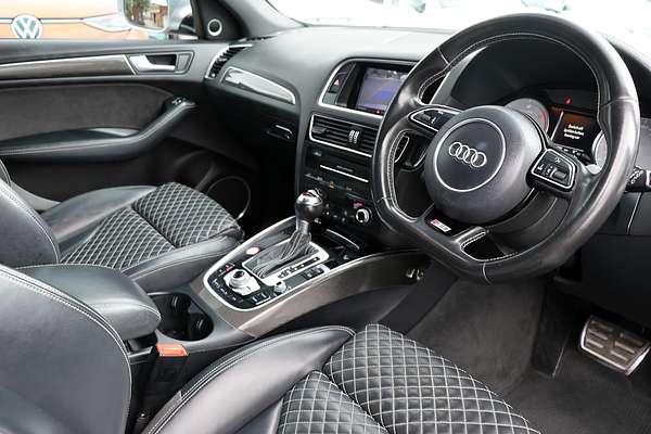 2015 Audi SQ5 TDI 8R
