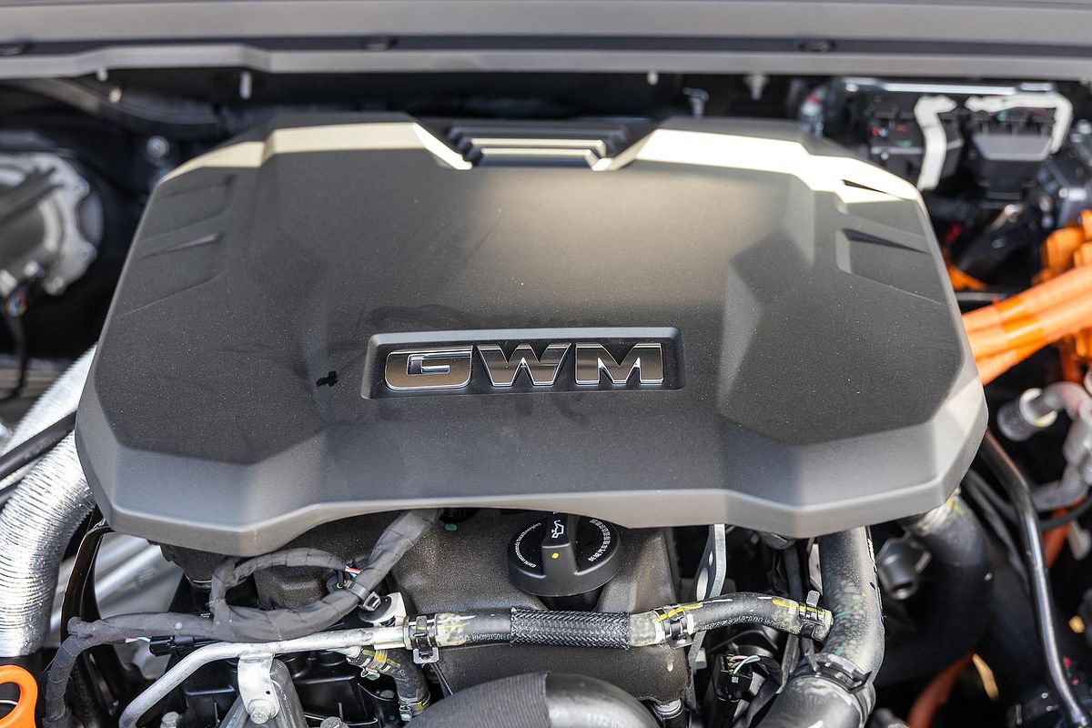 2024 GWM Tank 300 Ultra Hybrid P01