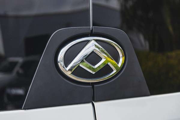 2023 LDV Deliver 9 LWB