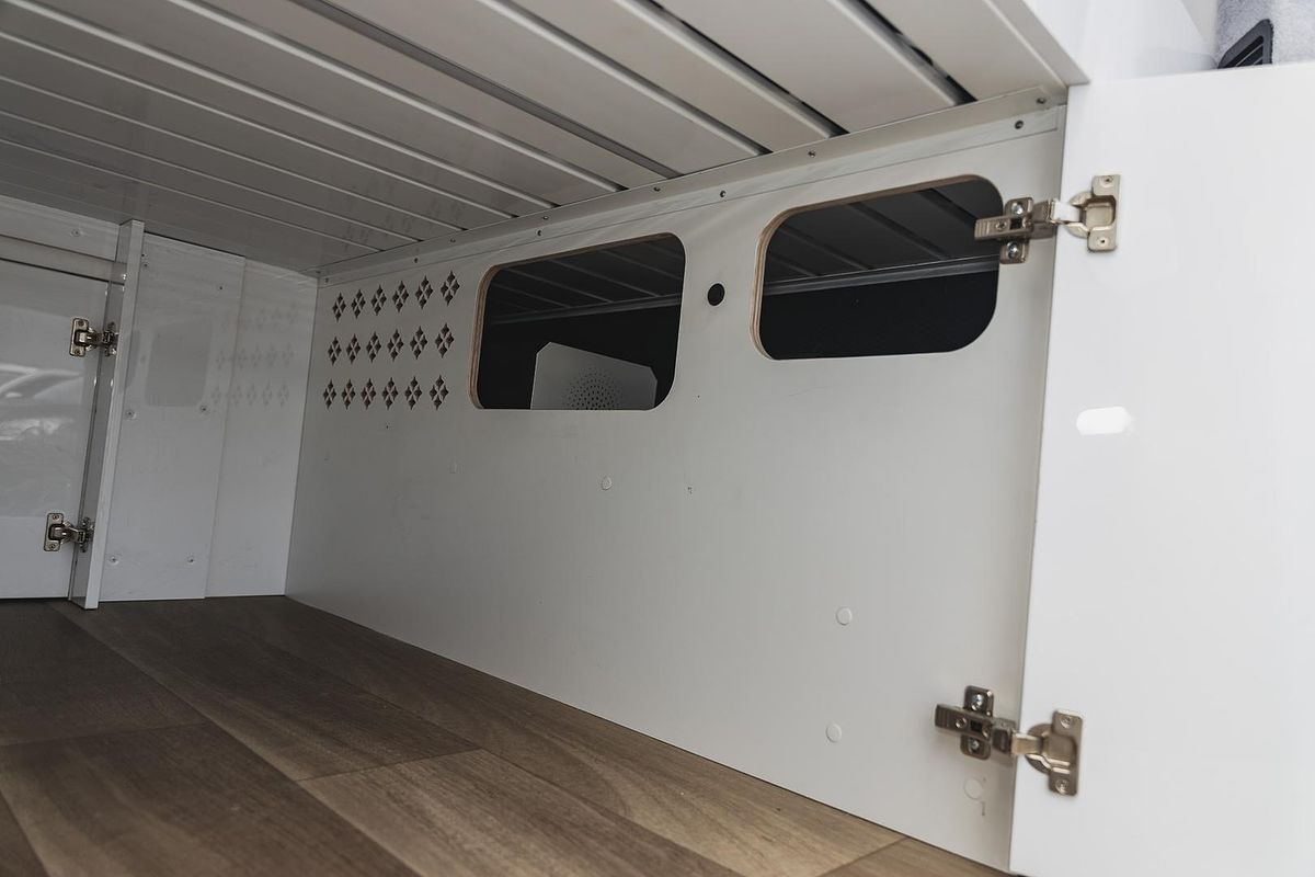 2023 LDV Deliver 9 LWB