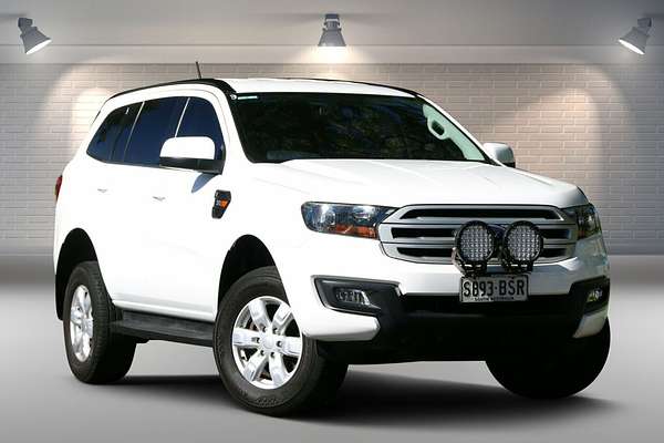 2017 Ford Everest Ambiente UA