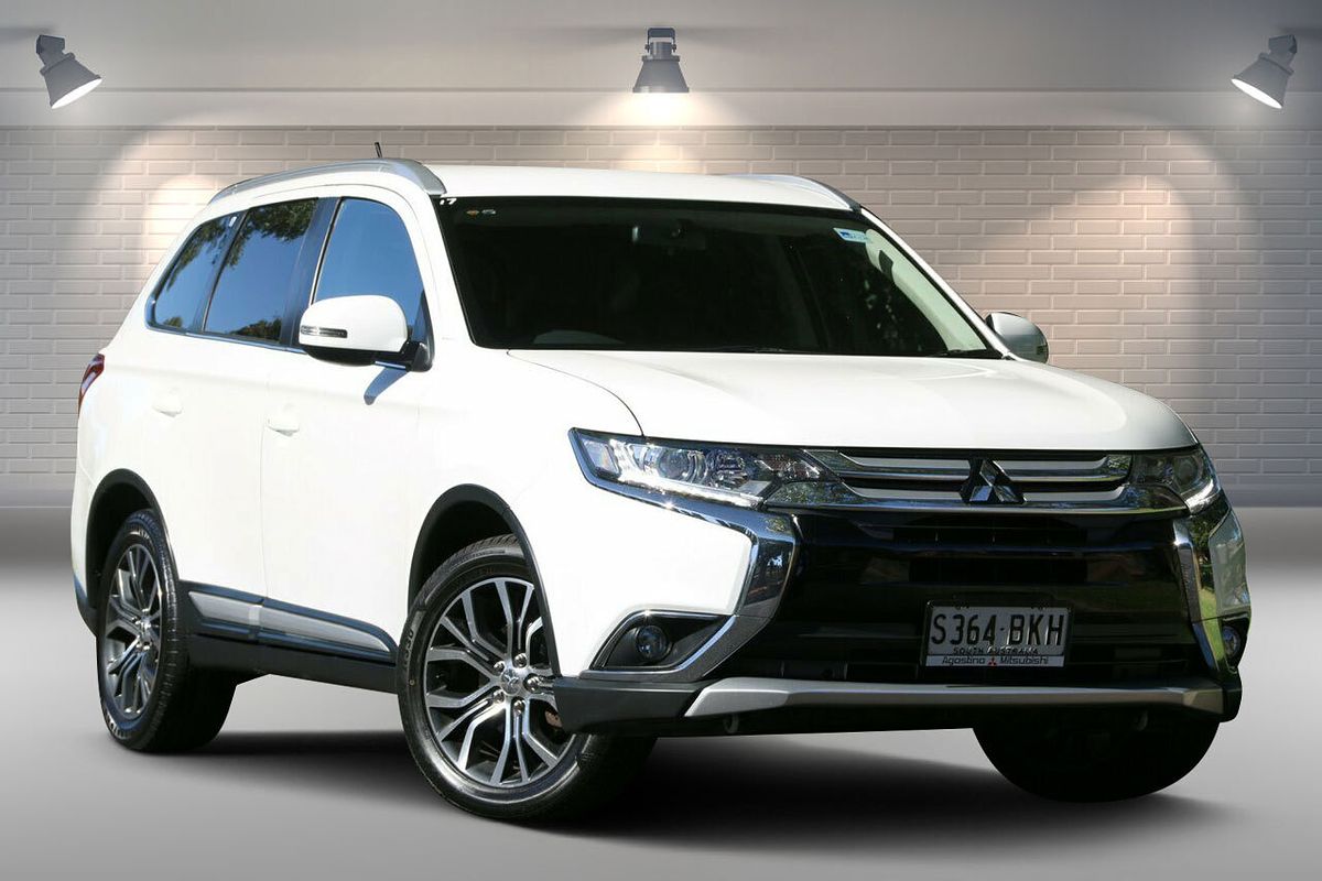 2016 Mitsubishi Outlander LS Safety Pack ZK