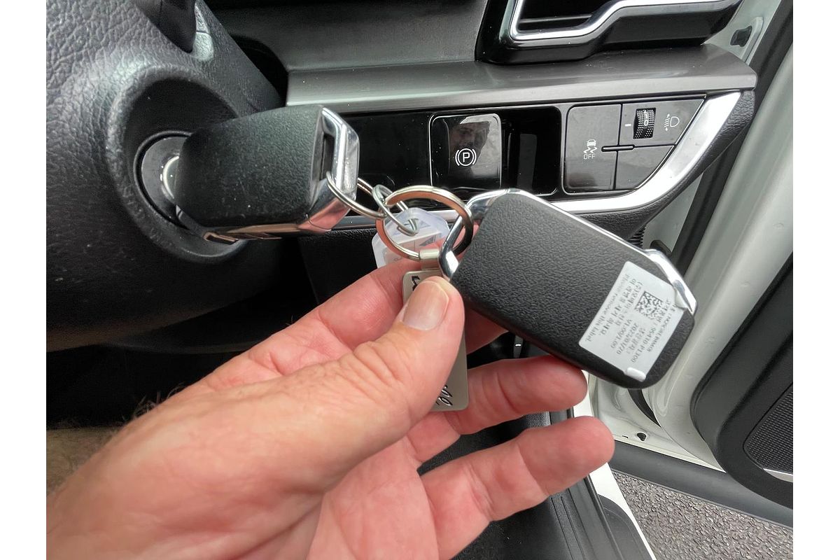 2023 Kia Sportage SX NQ5