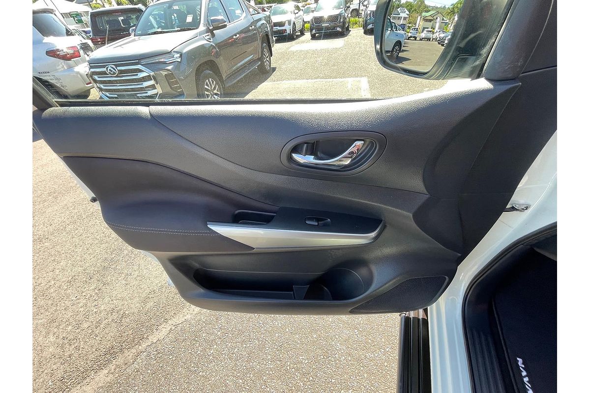 2020 Nissan Navara ST D23 4X4