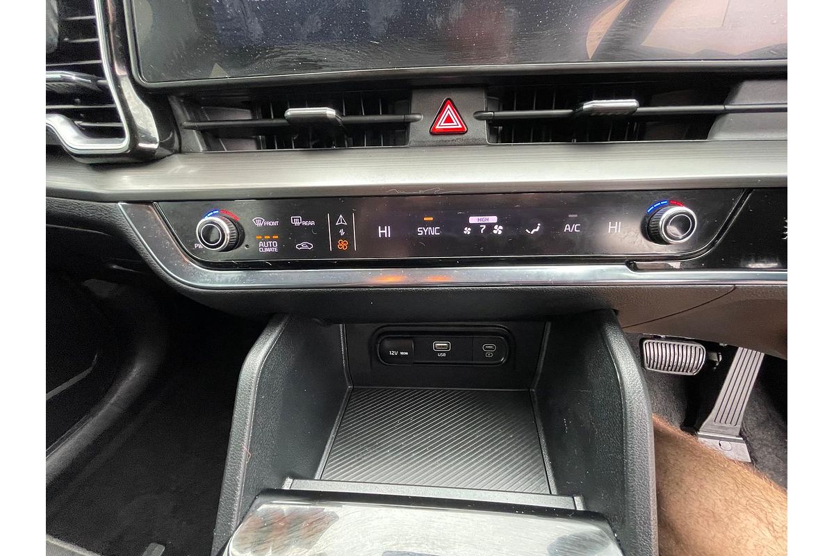 2023 Kia Sportage SX NQ5