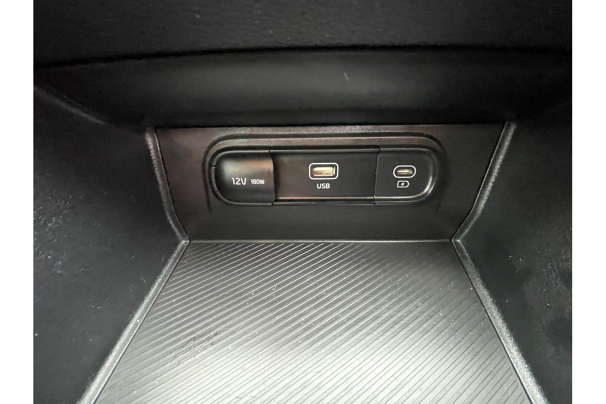 2023 Kia Sportage SX NQ5