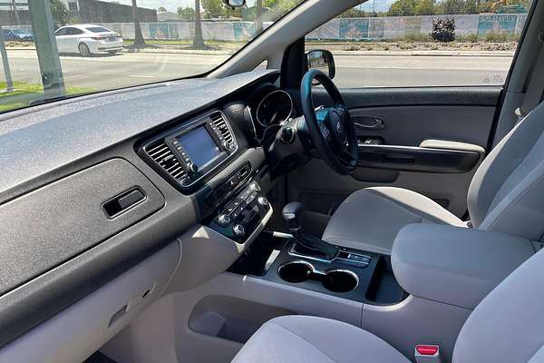 2019 Kia Carnival S YP