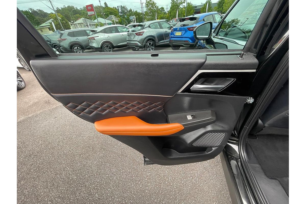 2022 Mitsubishi Outlander Exceed Tourer ZM