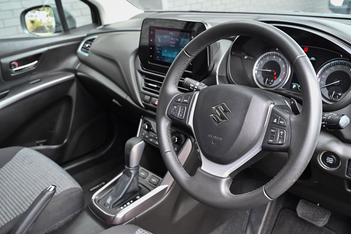 2024 Suzuki S-Cross JYB