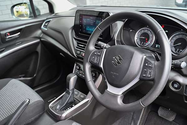 2024 Suzuki S-Cross JYB