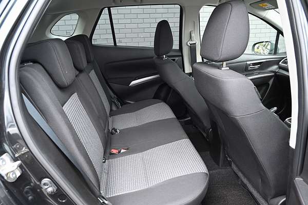 2024 Suzuki S-Cross JYB