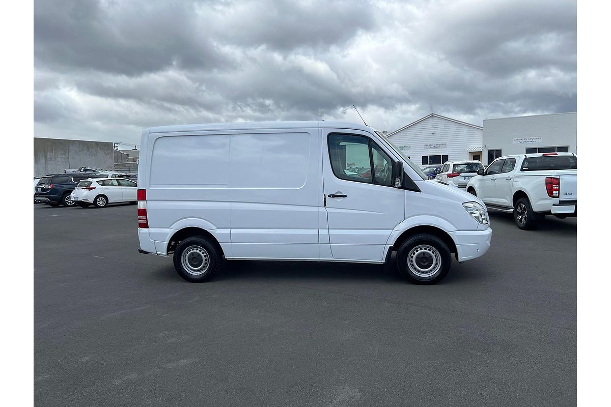 2009 Mercedes-Benz Sprinter 311CDI NCV3 SWB