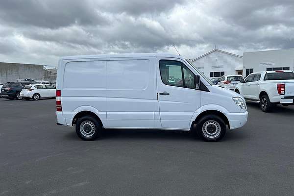 2009 Mercedes-Benz Sprinter 311CDI NCV3 SWB