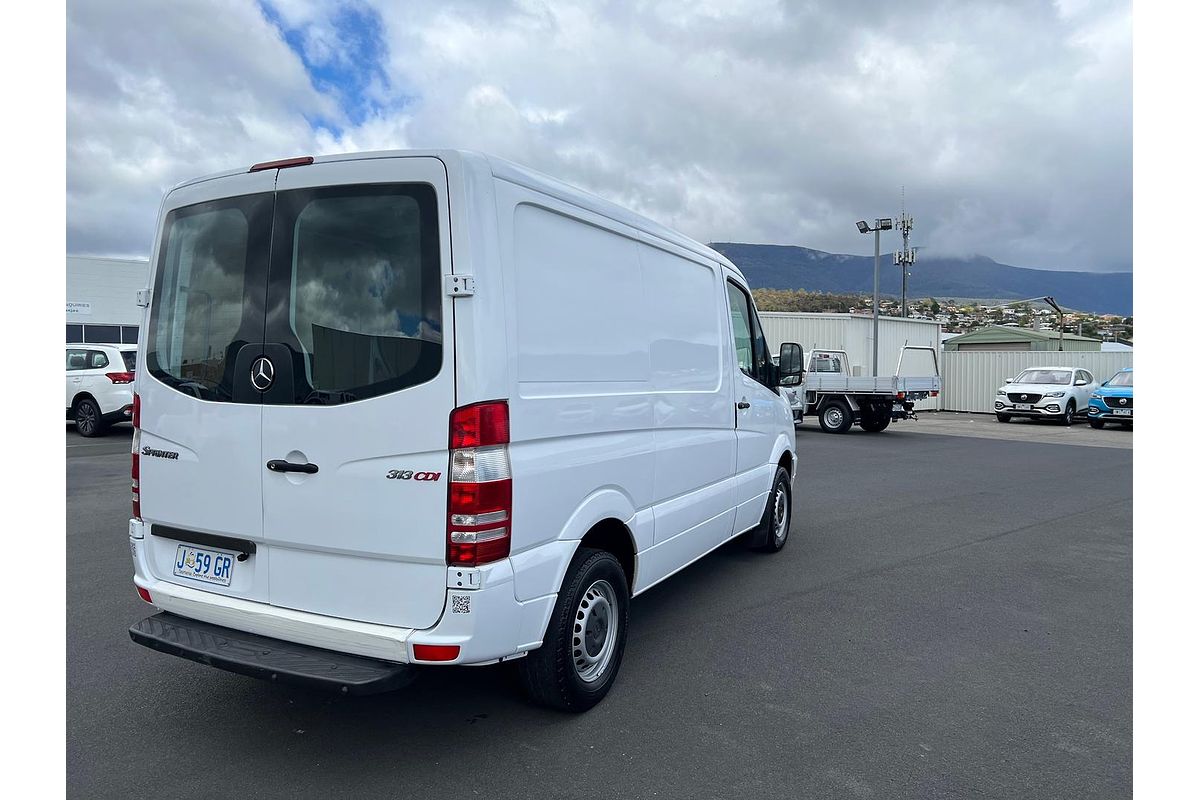 2009 Mercedes-Benz Sprinter 311CDI NCV3 SWB