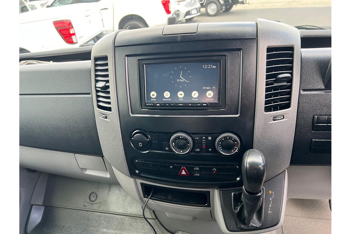 2009 Mercedes-Benz Sprinter 311CDI NCV3 SWB