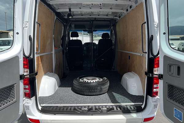 2009 Mercedes-Benz Sprinter 311CDI NCV3 SWB