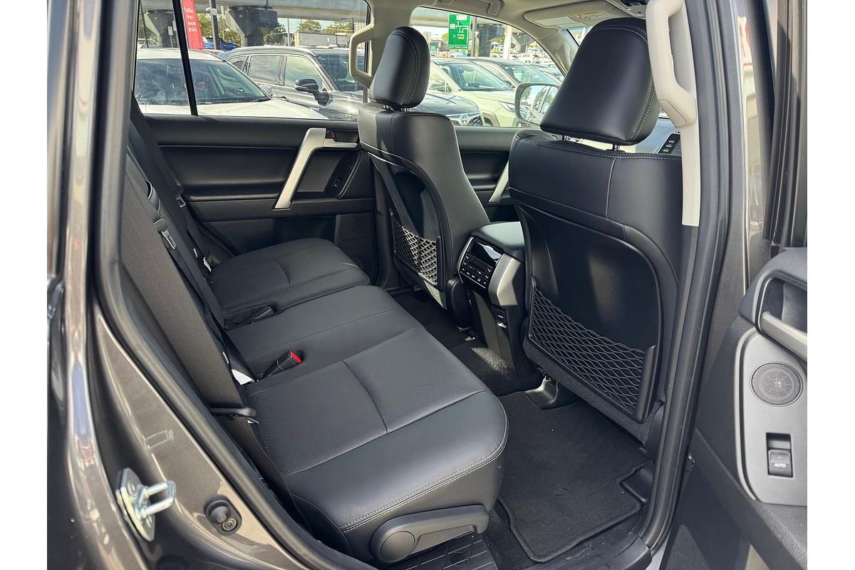 2023 Toyota Landcruiser Prado Kakadu GDJ150R