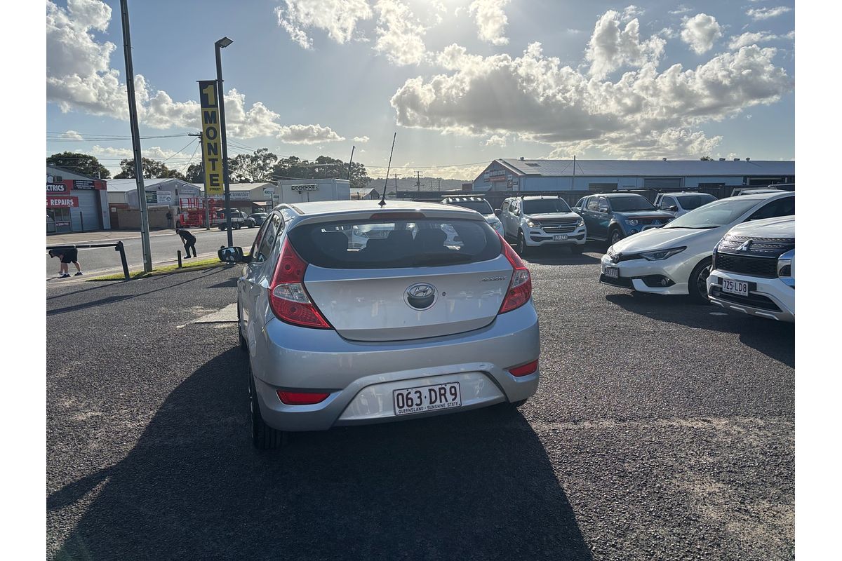 2011 Hyundai Accent Active RB