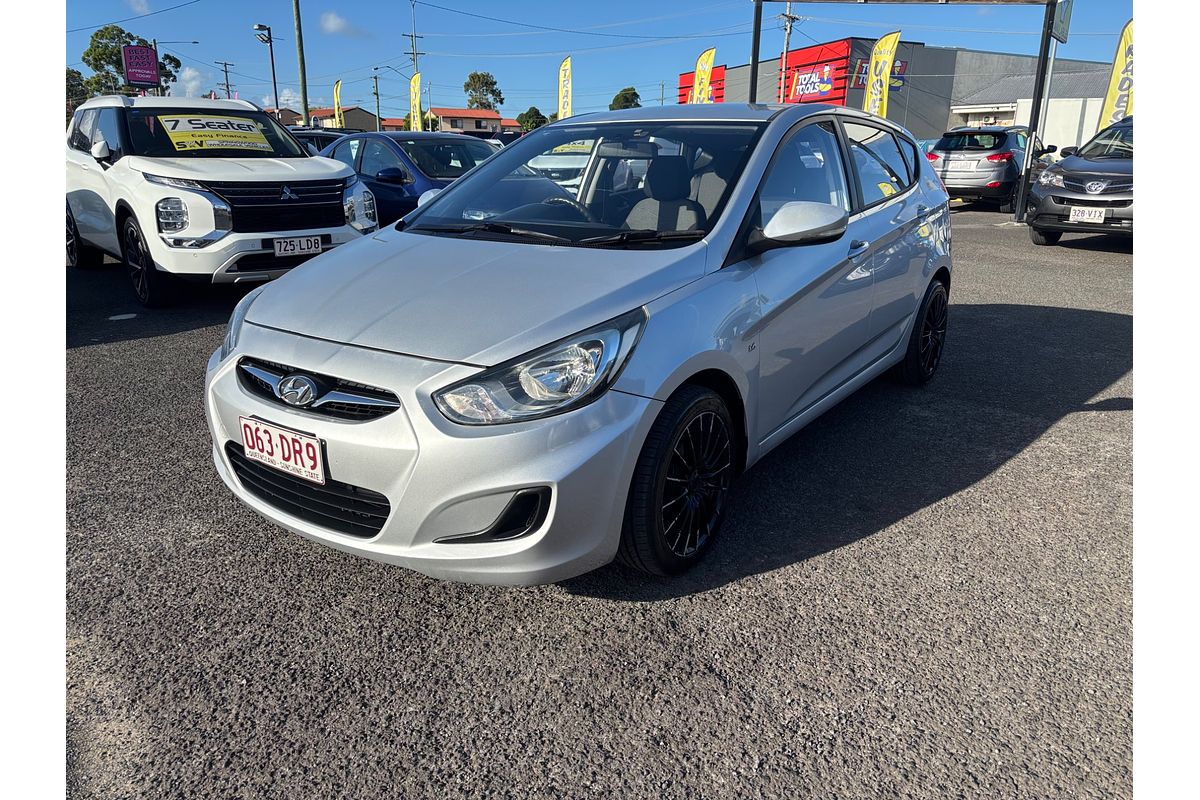 2011 Hyundai Accent Active RB
