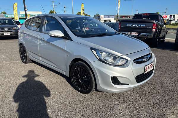 2011 Hyundai Accent Active RB